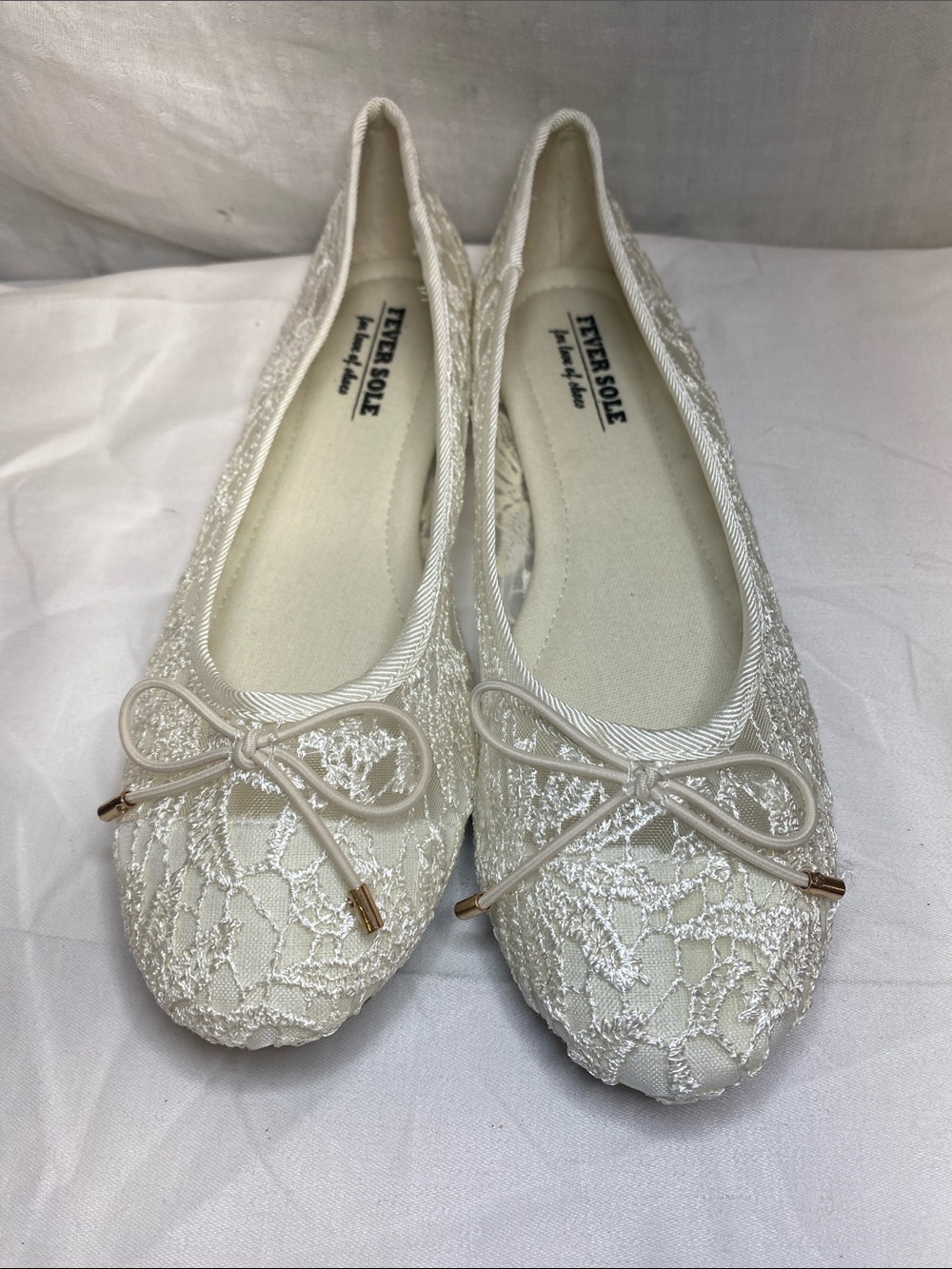 Fever Sole Ivory Lace Ballet Flats with Bow Size 9